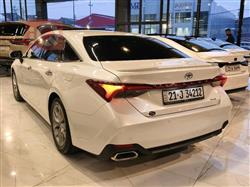 تويوتا أفالون